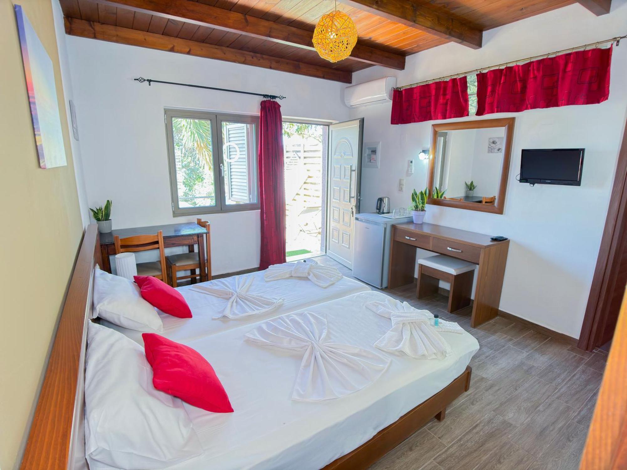 Beautiful Life Rooms With Sea View - Next To Elafonisi Beach Zewnętrze zdjęcie